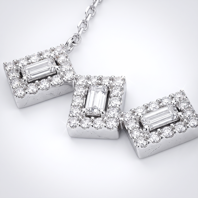 Witgouden collier drie vierkanten 0,25 ct