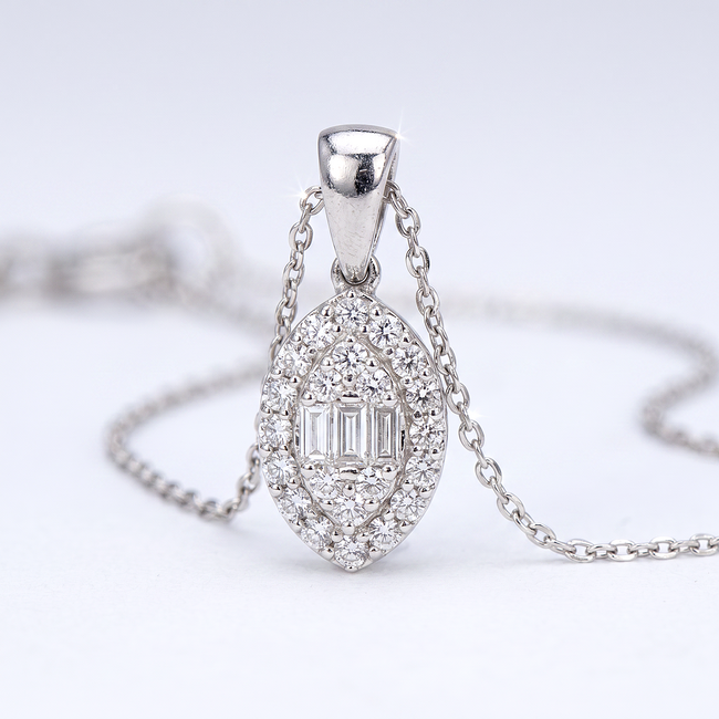 Witgouden ovaal collier diamant 0,33 ct