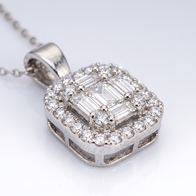 Witgouden ketting baguette diamant 0,30 ct