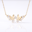 Gouden collier vlinders met stenen