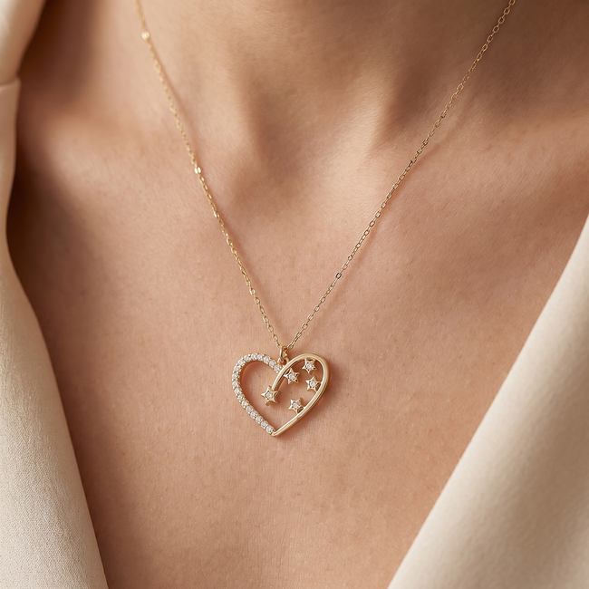 14 karaat gouden collier hart met sterren