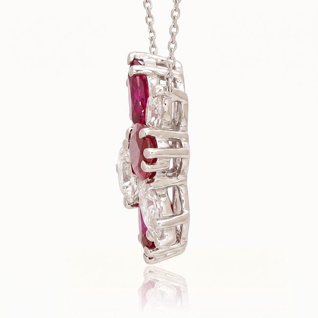 Labdiamanten collier 2,85 ct in bloemvorm