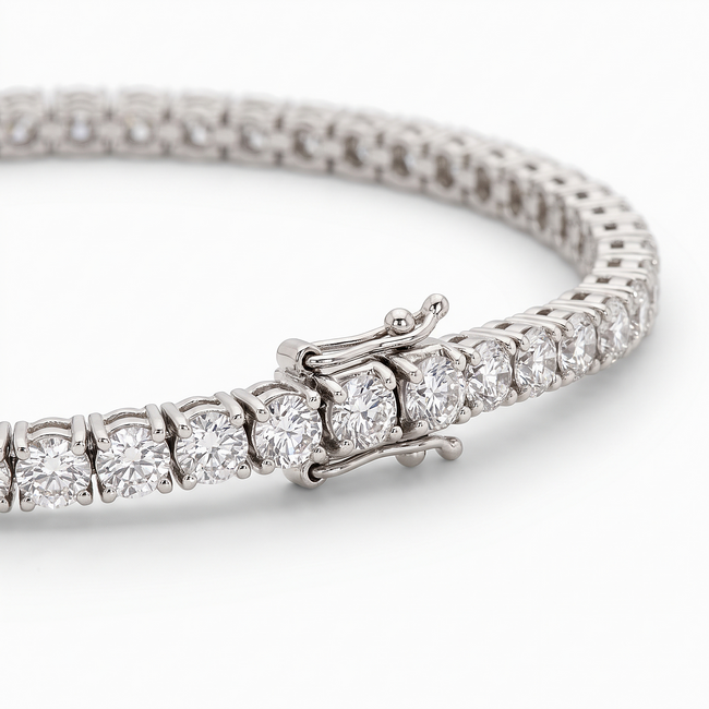 Witgouden armband verlopende diamanten