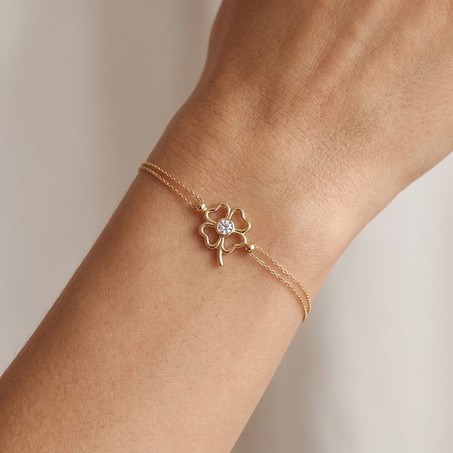 Gouden klavertje vier armband 14 karaat met zirkonia steen