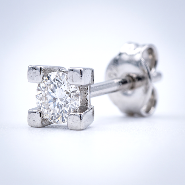 Solitaire oorstekers met briljant, 0,29 ct