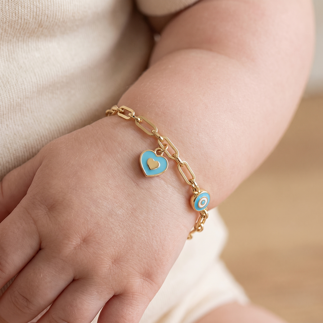 14 karaat gouden armband met een blauw hartje