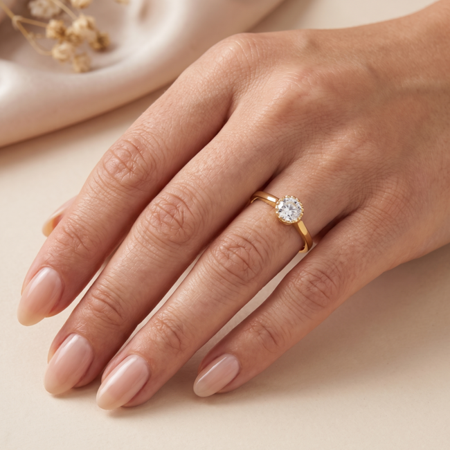 Gouden ring 14 karaat met kroonzetting