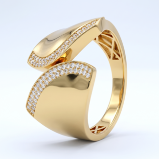 Brede gouden statement ring met zirkonia
