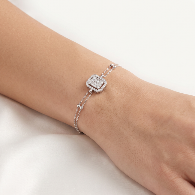 Witgouden armband dubbele schakel, baguette zirkonia