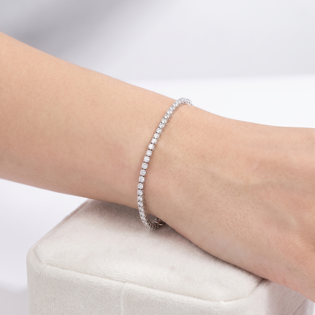 Witgouden tennisarmband 14 karaat, verstelbaar 17-18,5 cm