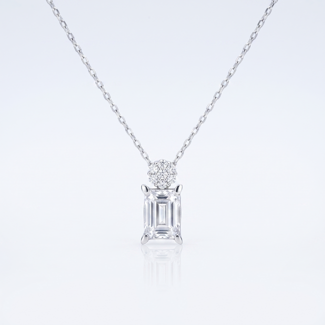 Witgouden collier emerald cut zirkonia 42,5 cm