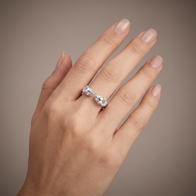 Zilveren Ring Met Panterkop En Zirkonia Open Model