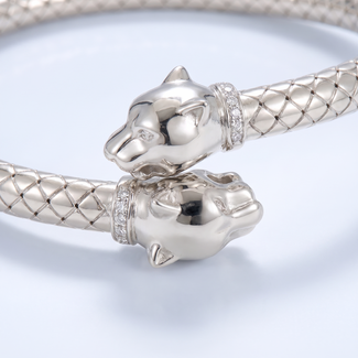 Ronde Bangle Armband Met Panterkop