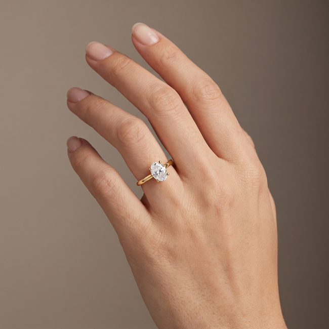 18k geelgouden ring met ovale Swarovski