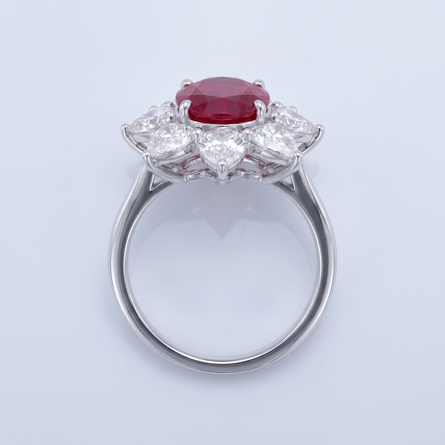 14 Karaat Witgouden Ring, Lab Robijn 5,25 ct met Diamanten Ster