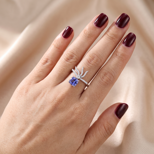 14 Karaat Witgouden Ring met Tanzaniet 1,30 ct en Diamant