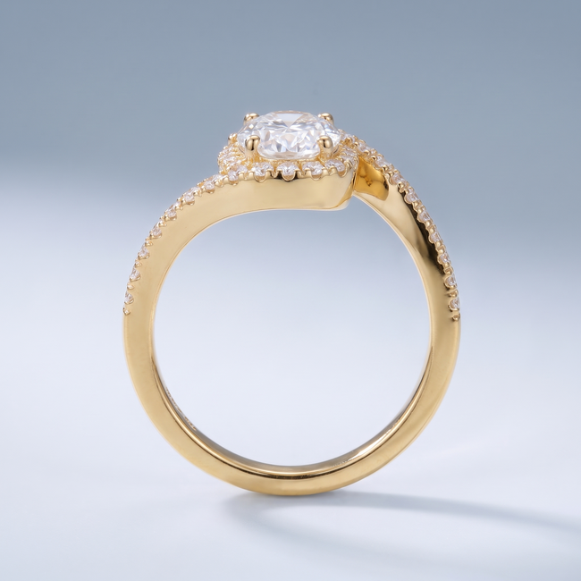 14 Karaat Gouden Verlovingsring met Ovale Diamant 1,51 ct en Halo