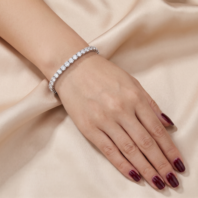 Grote Tennisarmband met Lab Diamanten in Witgoud 10.86 ct