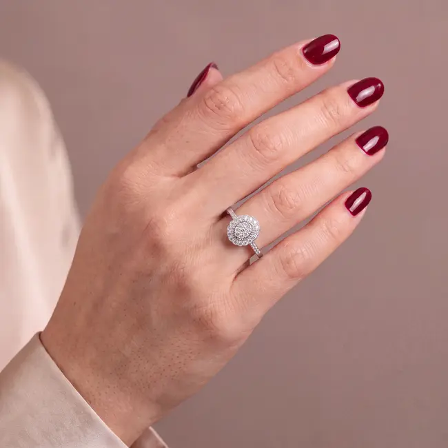 Ovale Cluster Ring met Diamant 0,18 ct 14 Karaat Witgoud