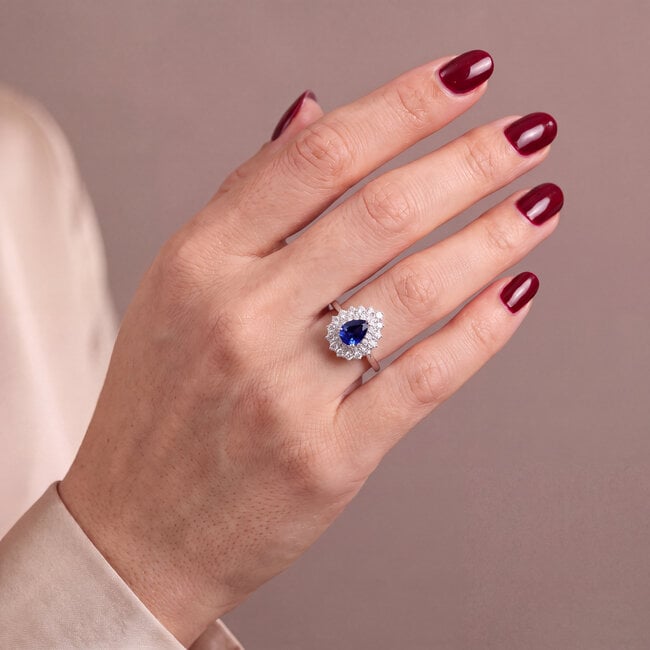 Saffier Ring met Diamant Halo 0,78 ct 14 Karaat Witgoud