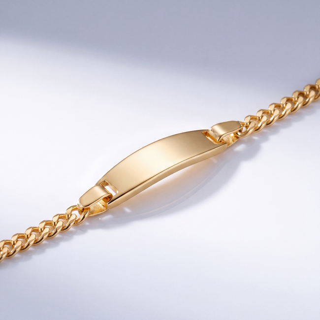 14 Karaat Gouden Baby Armband met Gourmetschakel en Gegraveerd Naamplaatje