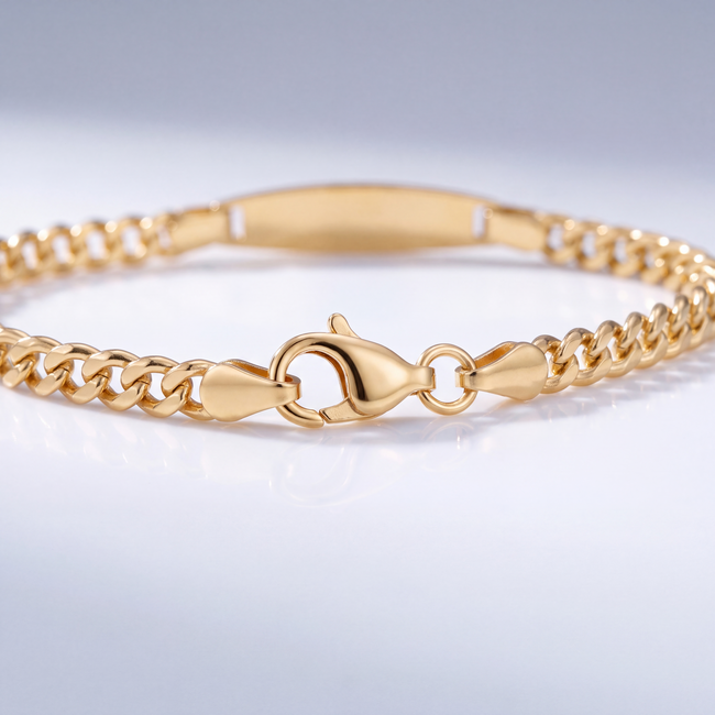 14 Karaat Gouden Baby Armband met Gourmetschakel en Gegraveerd Naamplaatje
