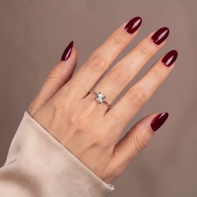 Stapelring Witgoud met Natuurlijke Diamant