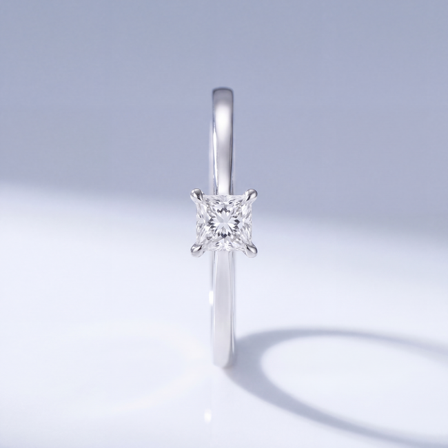 14 Karaat Witgouden Princess Cut Ring Diamant