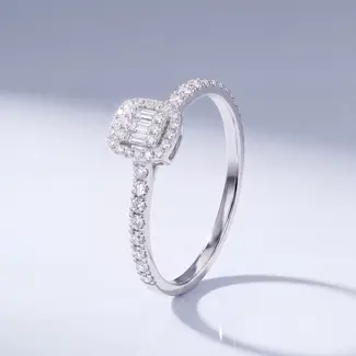 Witgouden Cushion Cut Ring met Diamant