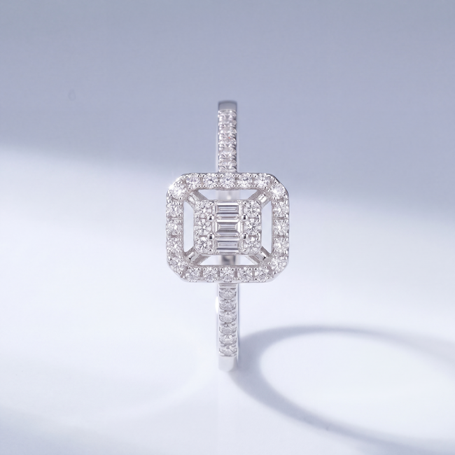 14 Karaat Witgouden Radiant Ring Diamant