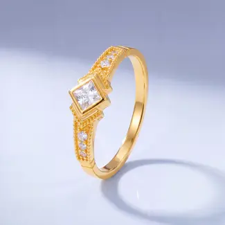 22 karaat vintage ring met vierkante zirkonia