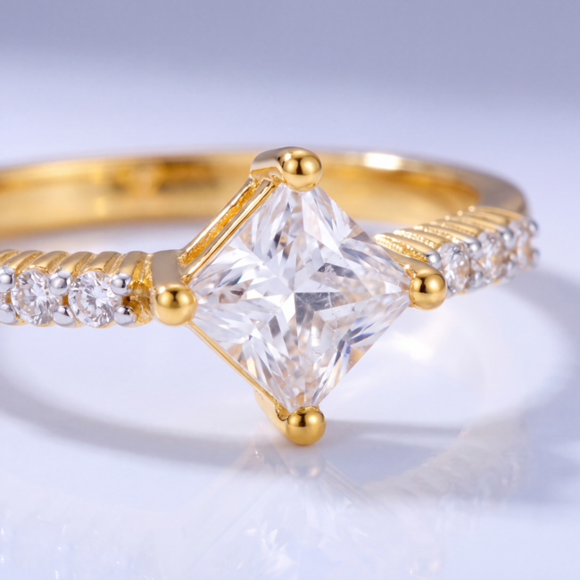 Roodgouden princess cut ring 22 karaat met zirkonia