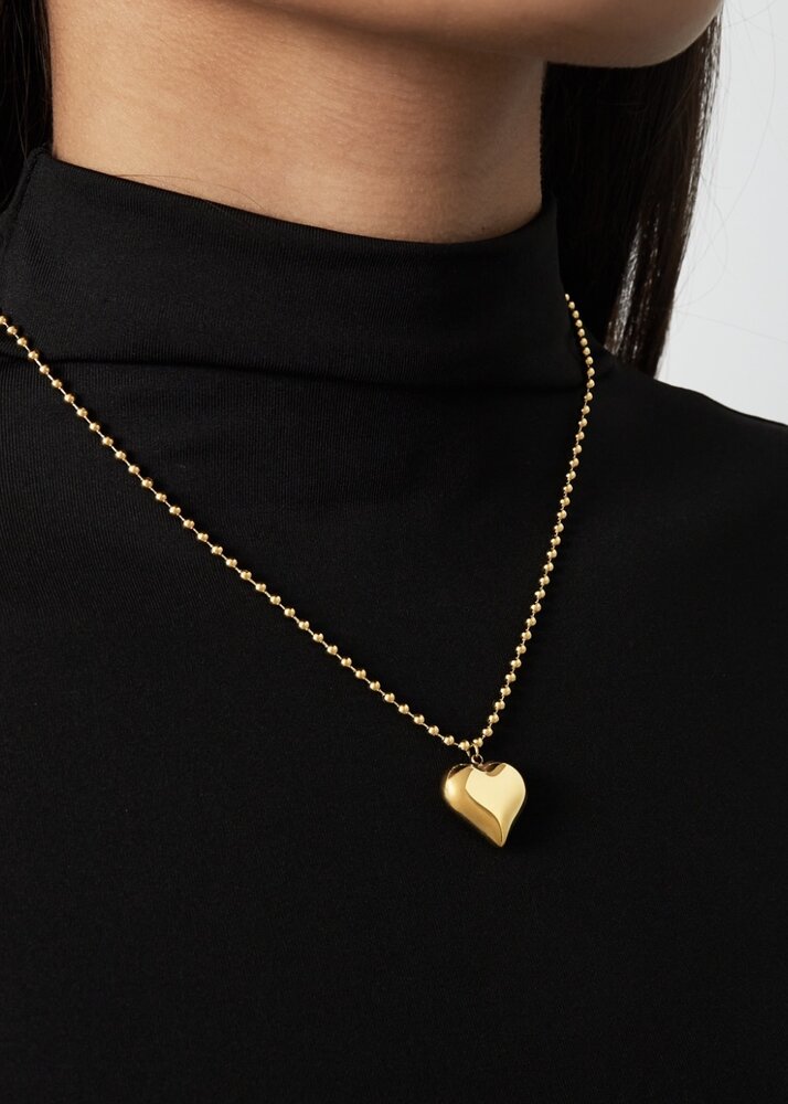 MUCH LOVE NECKLACE GOLD