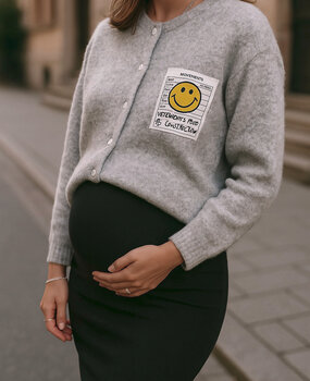 boucle smiley cardigan ♡ grey