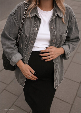 OVERSIZED DENIM JACKET WASHED GREY