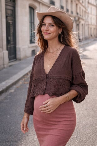 LOOSE BOHO BRODERIE TOP BROWN