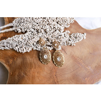 BOUCLES D'OREILLES ROSES