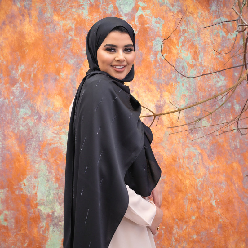 Hijab Indra Black