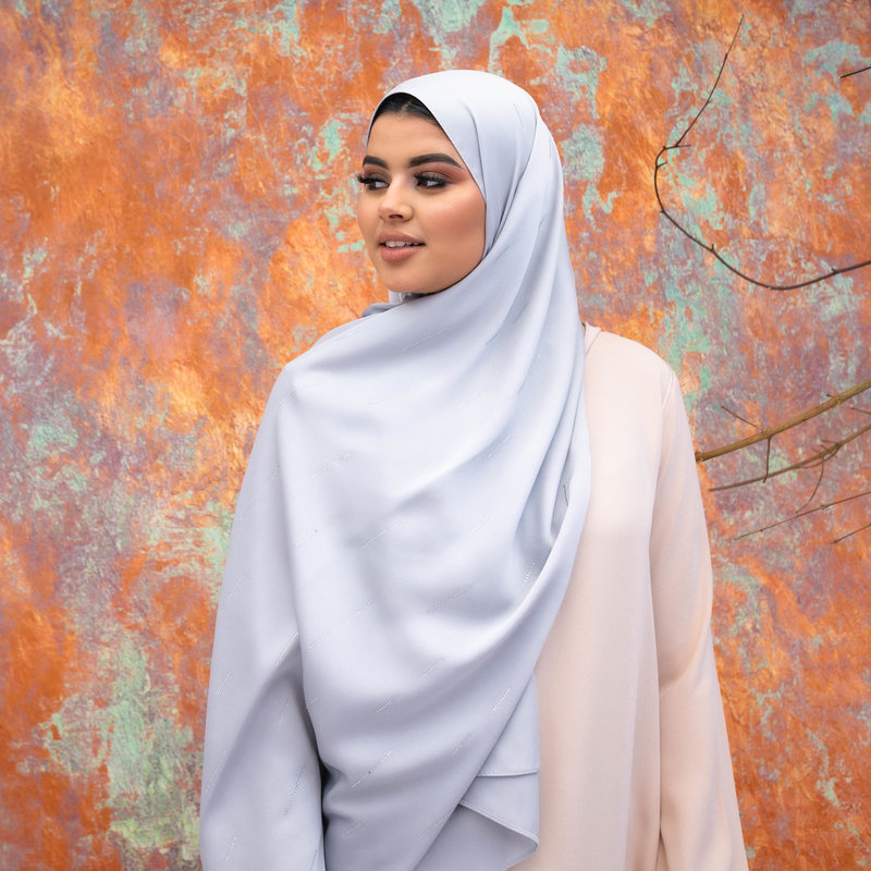 Hijab Indra Silver
