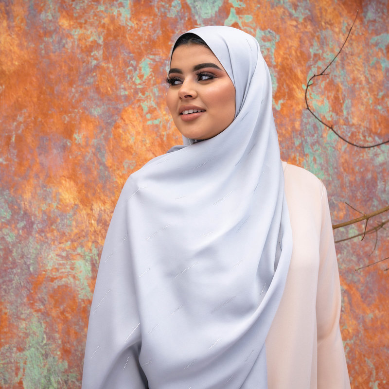 Hijab Indra Silver
