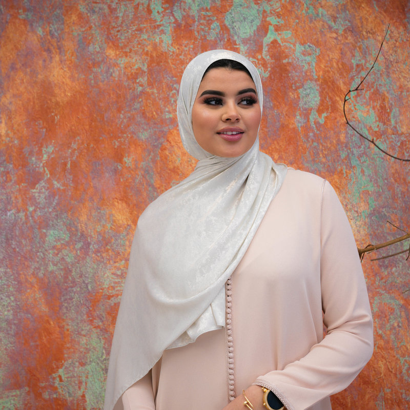 Hijab Arya Silver