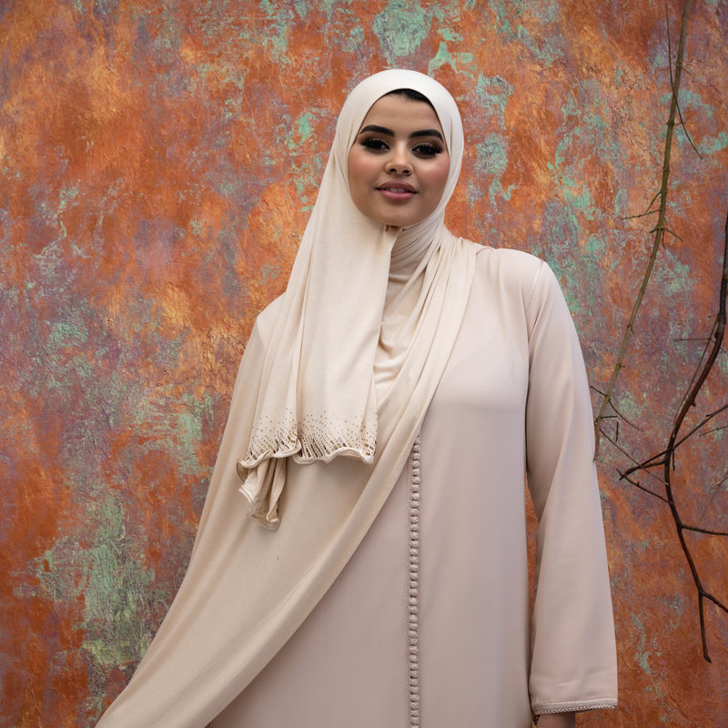 Hijab Veronica NavajoWhite