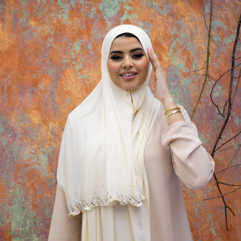 Hijab Veronica Coconut