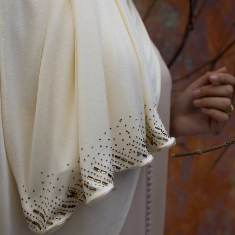 Hijab Veronica Coconut