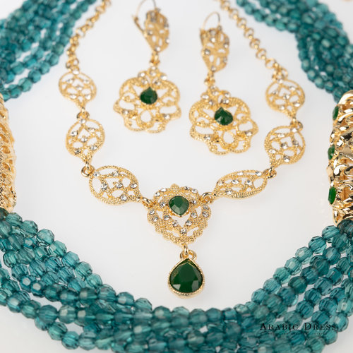 Green Necklace Set Lai