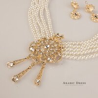 Pearl Necklace Set miri