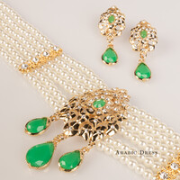 pearl green  Necklace set Yuomi
