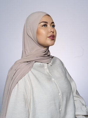 Premium Jersey Hijab Fin - Light Peach Premium Jersey Hijab Fin - Light Peach