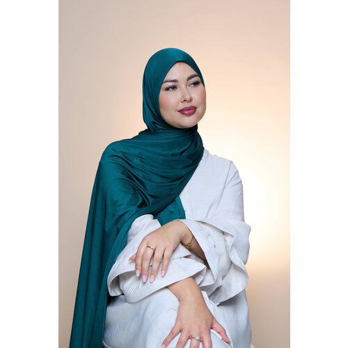 Hijab Premium Satin  Mae  Pine Green
