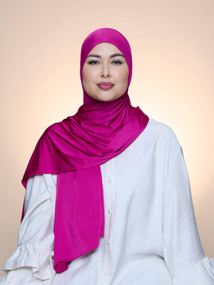 Hijab Premium Satin  Mae Magenta Hijab Premium Satin  Mae Magenta